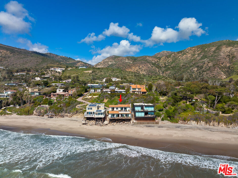 Property photo for 31952 1/2 Pacific Coast Hwy, Malibu, CA