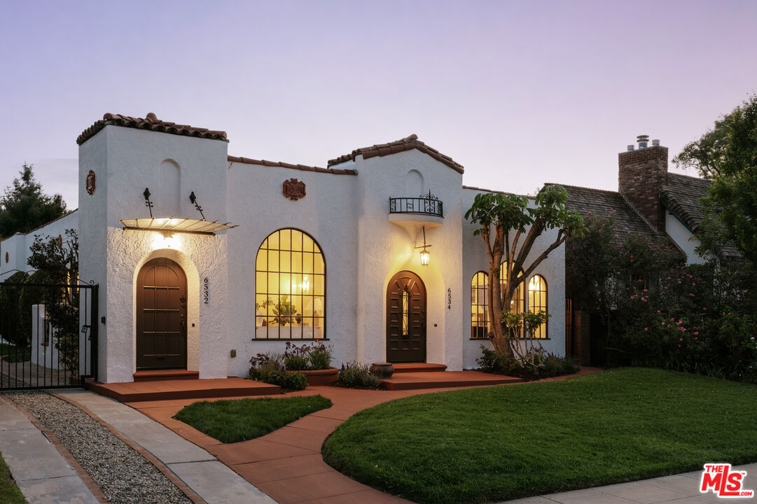 Property photo for 6532 Commodore Sloat Dr, Los Angeles, CA