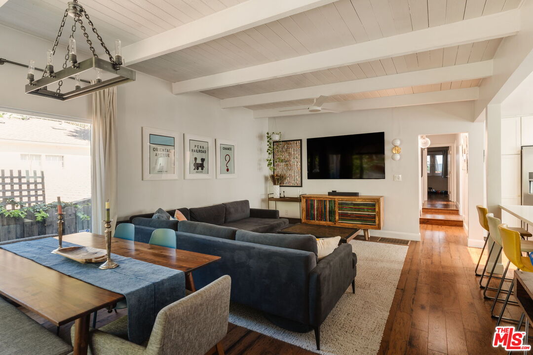 Property photo for 8404 Kirkwood Dr, Los Angeles, CA