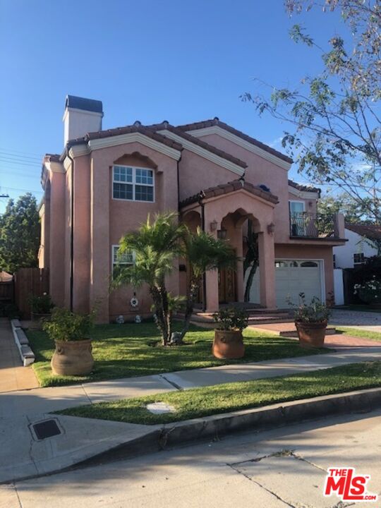 Property photo for 10767 OREGON AVE, Culver City, CA