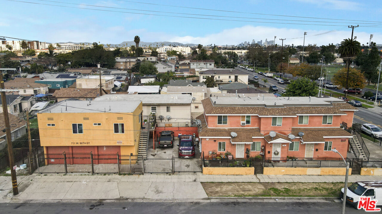 Property photo for 711 W 90th St, Los Angeles, CA