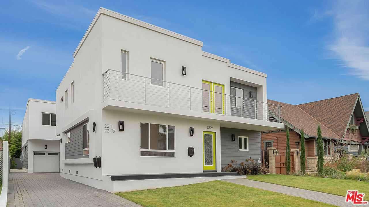 Property photo for 2209 6th Ave, Los Angeles, CA