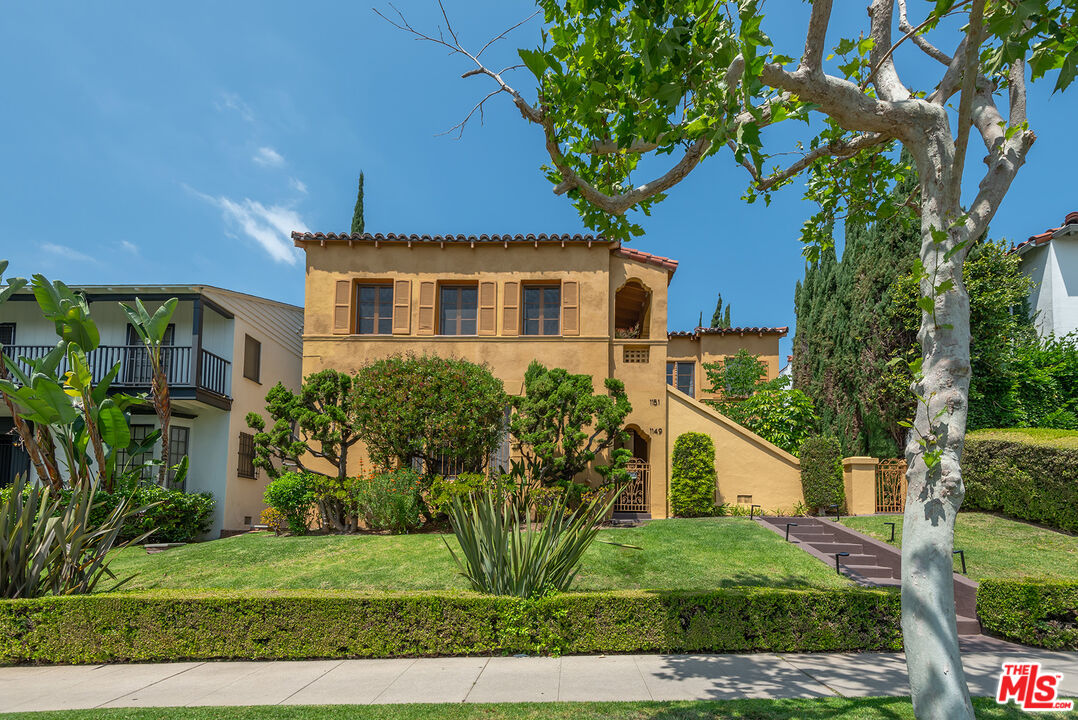 Property photo for 1149 S Crescent Heights Blvd, Los Angeles, CA