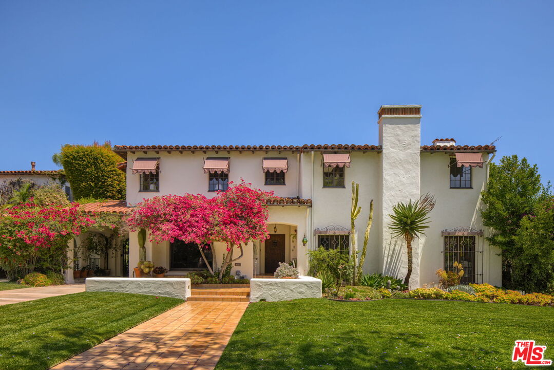 Property photo for 510 N Alta Dr, Beverly Hills, CA