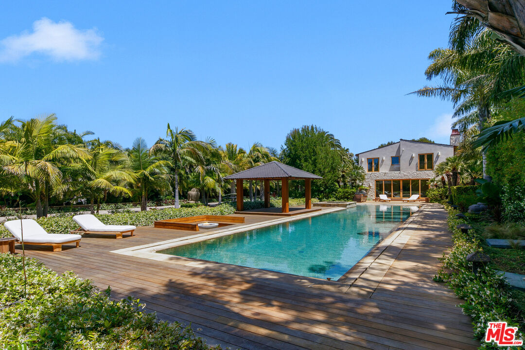 Property photo for 6902 Wildlife Rd, Malibu, CA