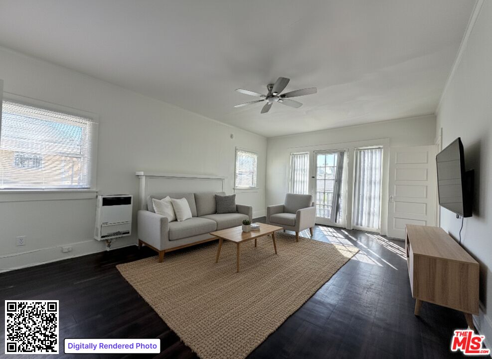 Property photo for 2148 S Oak St, Los Angeles, CA