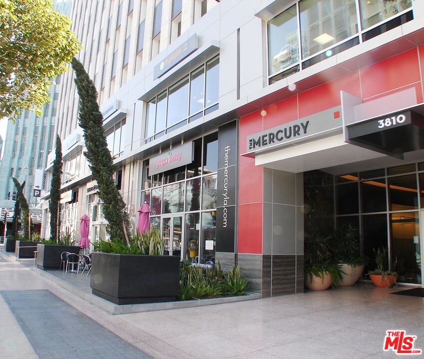 Property photo for 3810 Wilshire Blvd, #1001, Los Angeles, CA