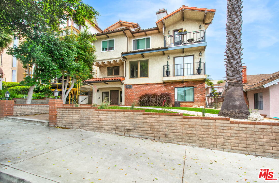 Property photo for 1440 W 9th St, #2, San Pedro, CA
