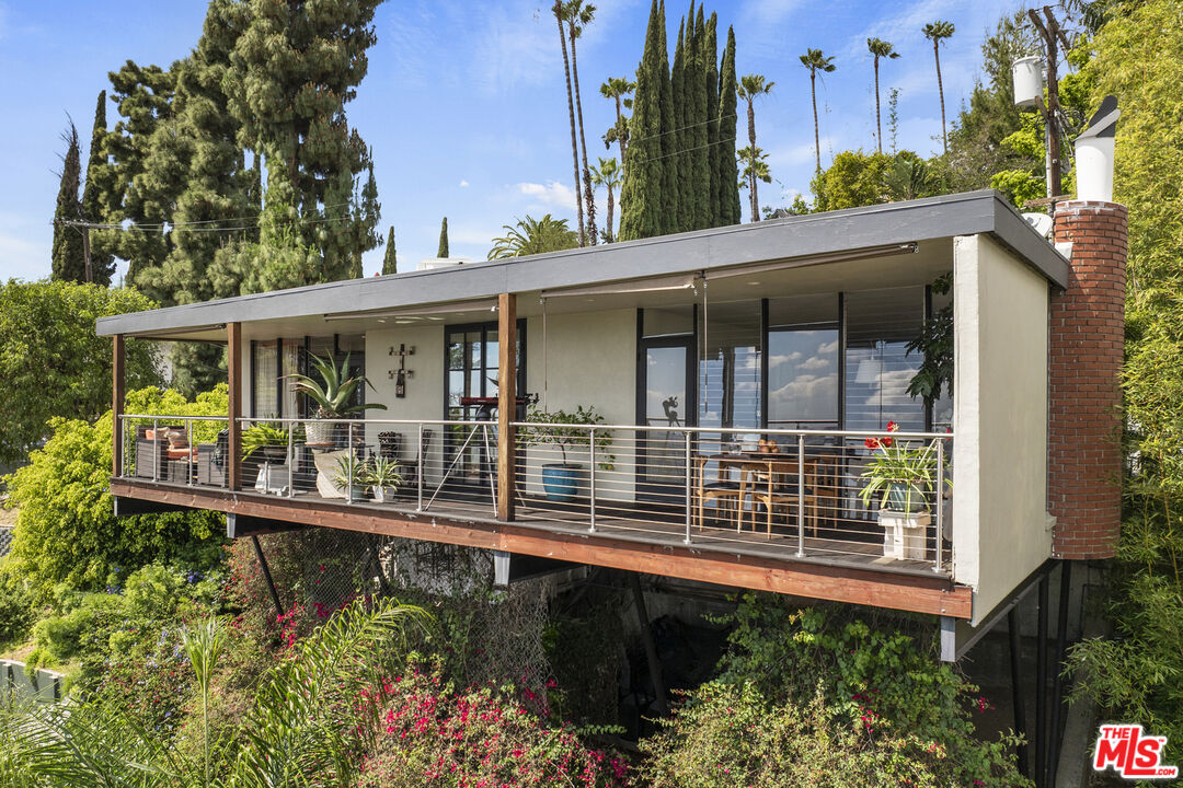 Property photo for 6190 Temple Hill Dr, Los Angeles, CA
