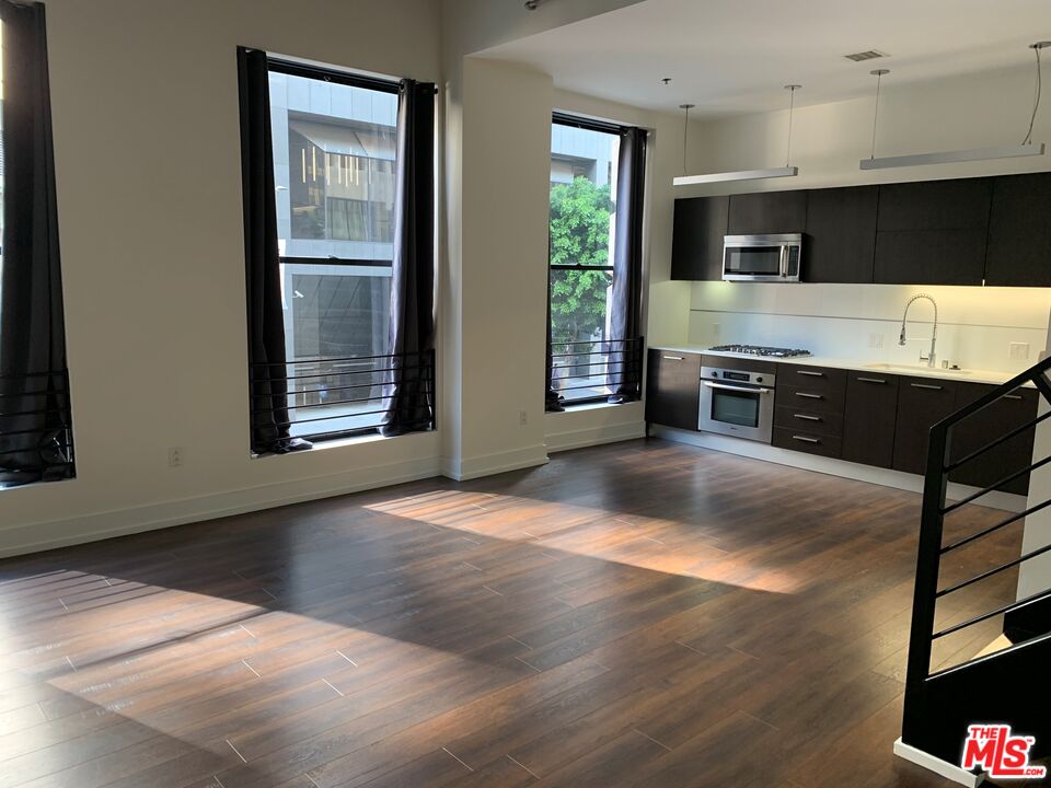Property photo for 727 W 7th ST, #303, Los Angeles, CA