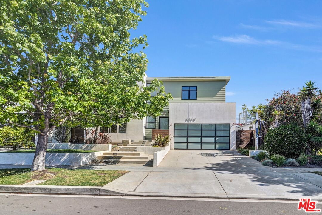 Property photo for 1635 19th St, Manhattan Beach, CA