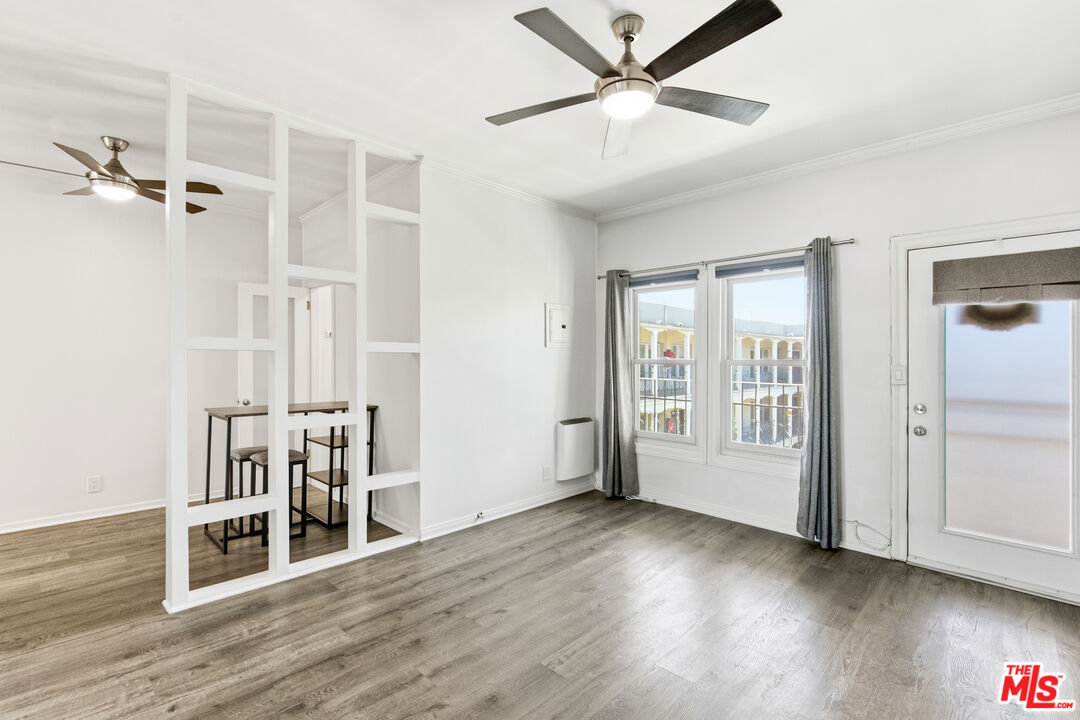 Property photo for 4125 S Figueroa St, #403, Los Angeles, CA