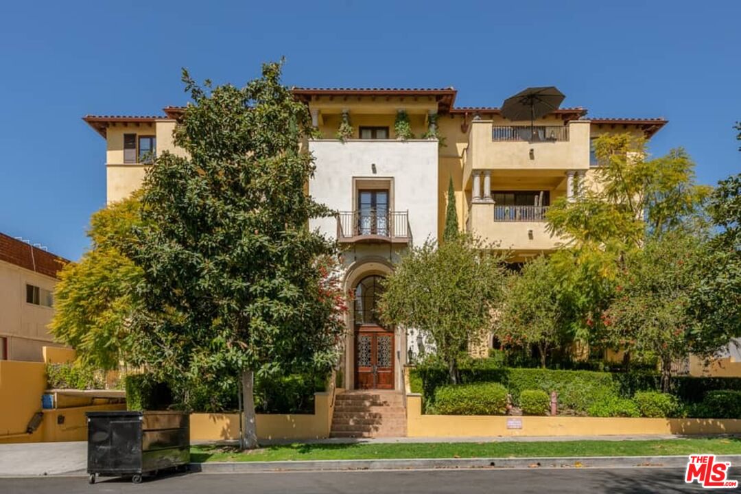 Property photo for 10617 EASTBORNE AVE, #PH2, Los Angeles, CA