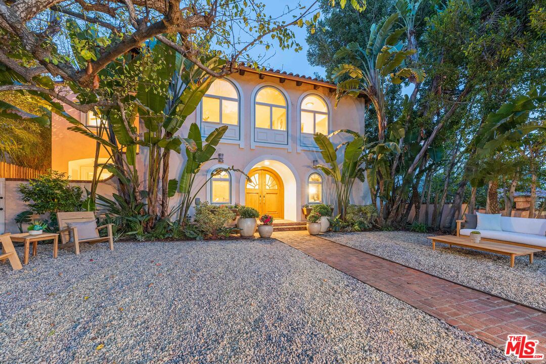 Property photo for 424 Marguerita Ave, Santa Monica, CA