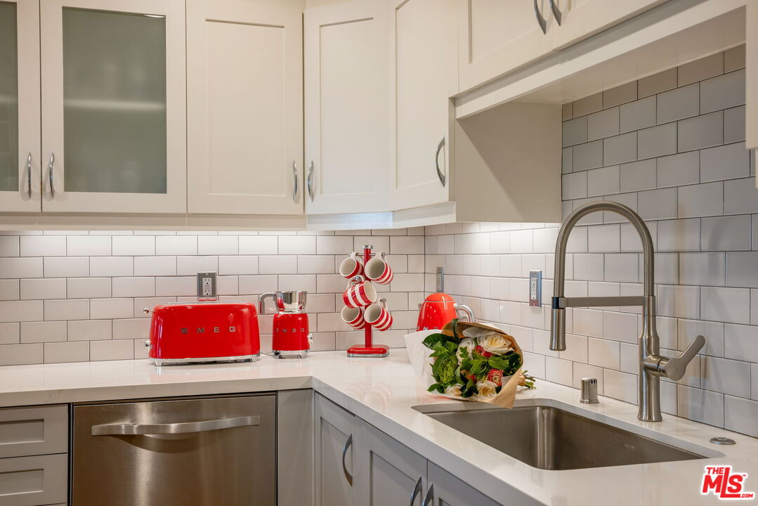 Property photo for 1838 Westholme Ave, #PH3, Los Angeles, CA