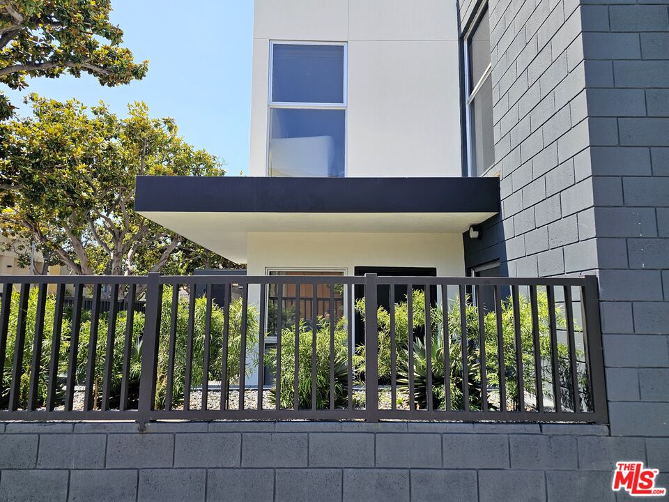 Property photo for 1617 Broadway, #B, Santa Monica, CA