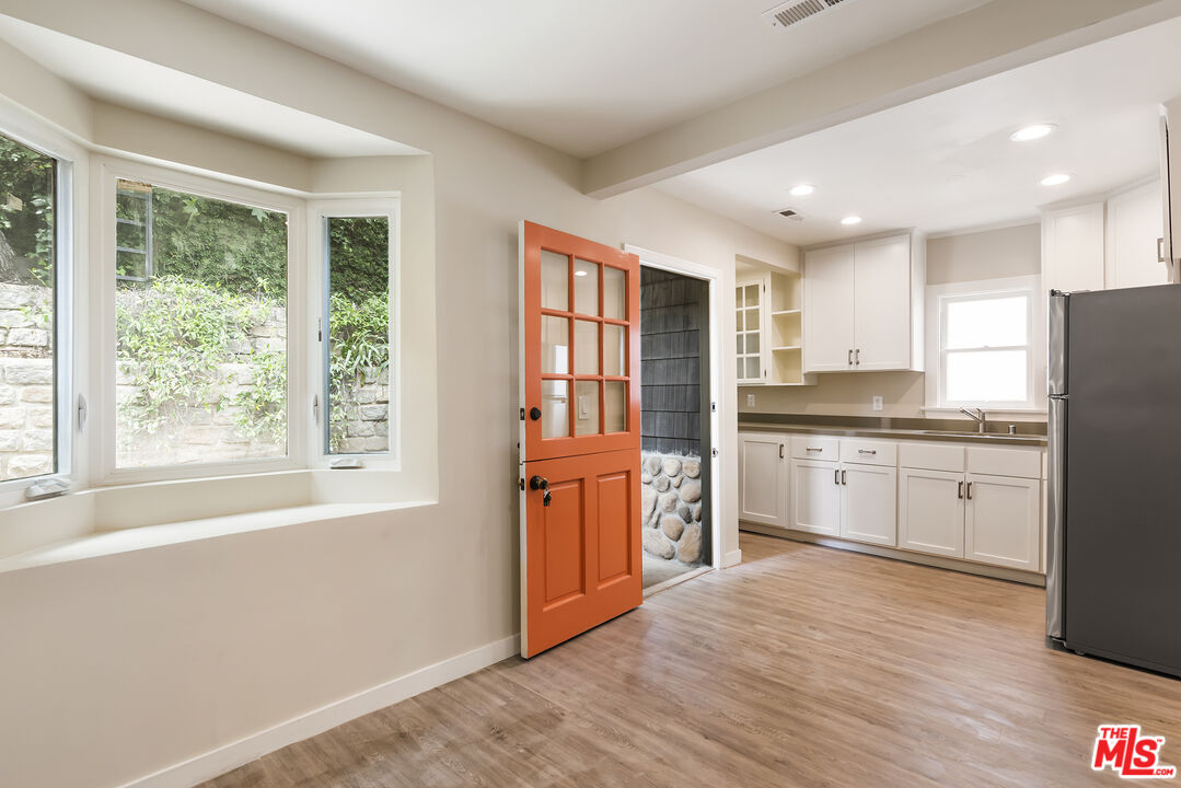 Property photo for 937 N Beverly Glen Blvd, Los Angeles, CA
