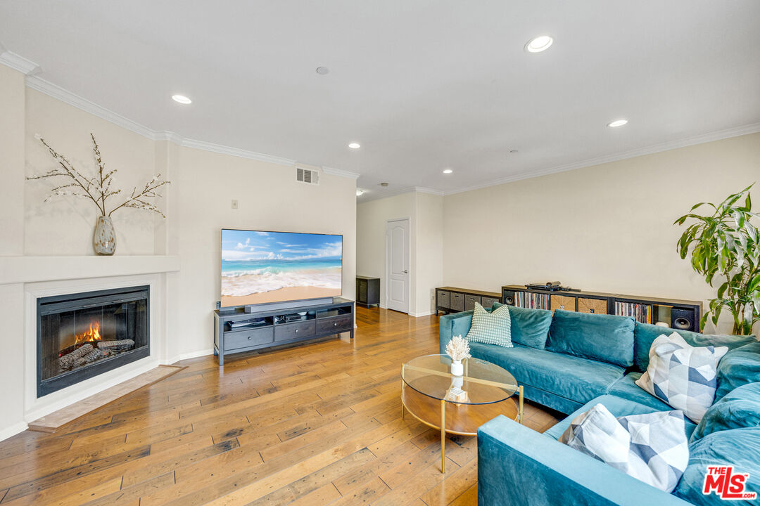 Property photo for 3401 S Bentley Ave, #301, Los Angeles, CA
