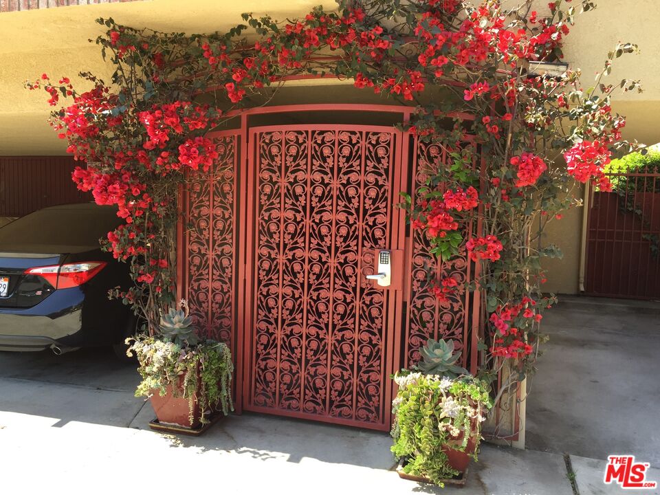 Property photo for 1731 Camden Ave, #4, Los Angeles, CA