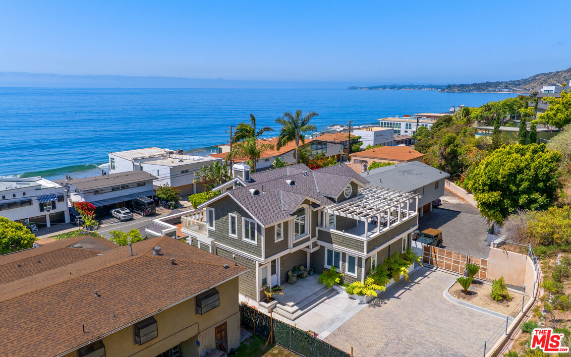Property photo for 25157 Malibu Rd, Malibu, CA