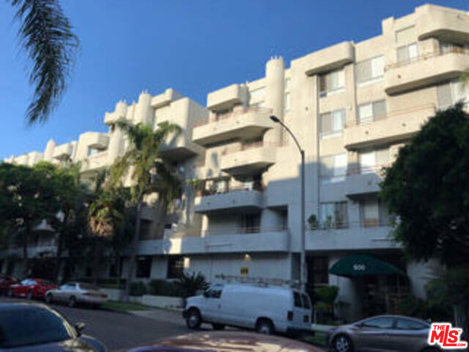 Property photo for 500 S Berendo St, #210, Los Angeles, CA
