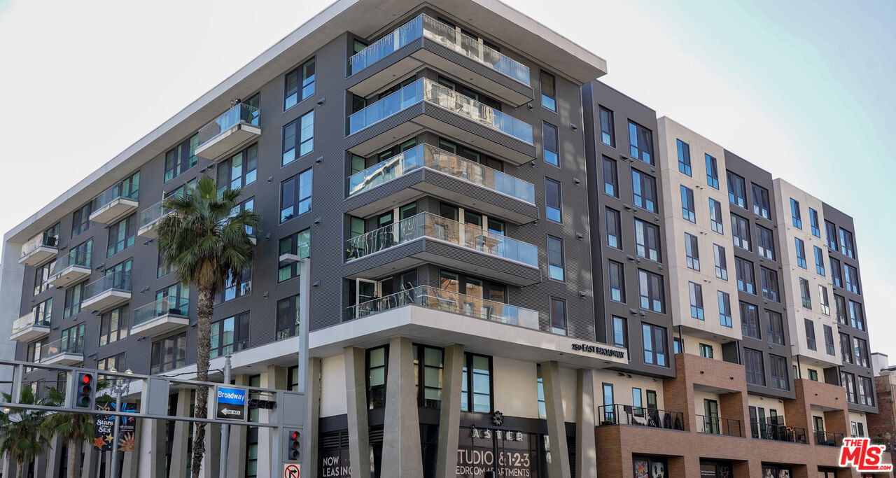 Property photo for 250 E Broadway, #815, Long Beach, CA