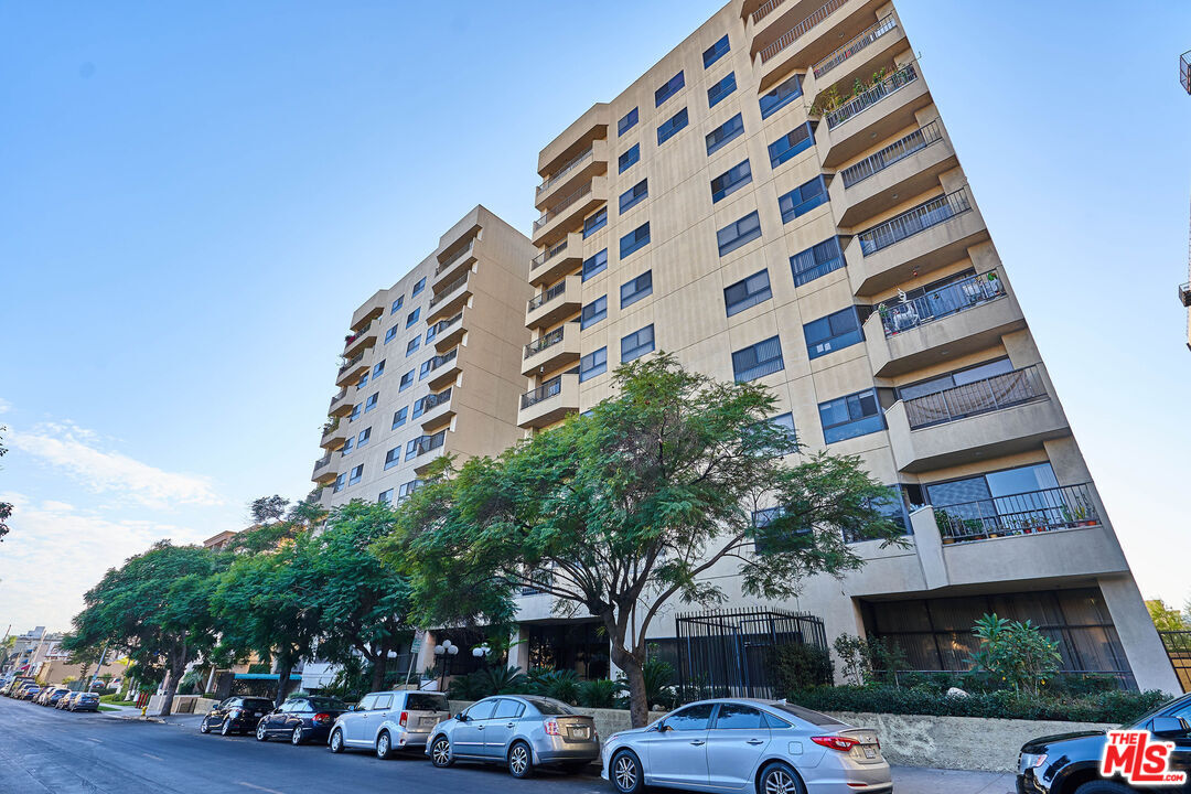 Property photo for 727 S Ardmore Ave, #801, Los Angeles, CA