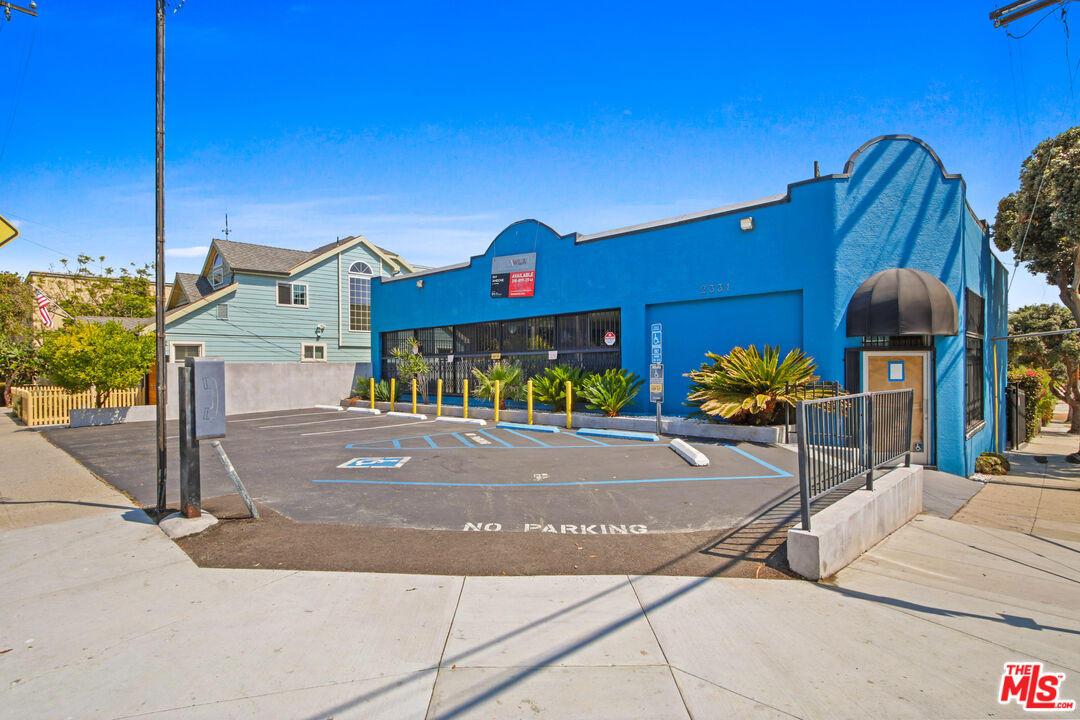 Property photo for 2331 4th St, Santa Monica, CA