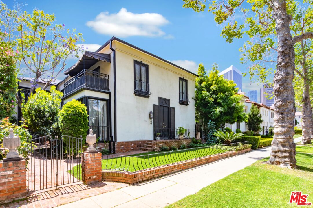 Property photo for 9936 Robbins Dr, Beverly Hills, CA