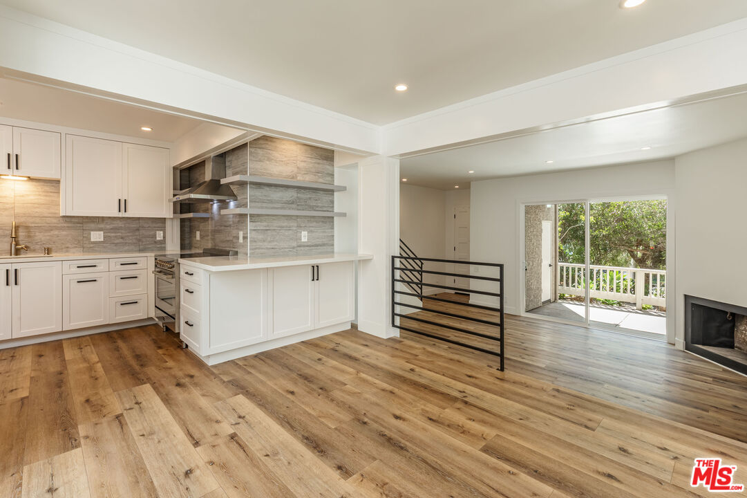 Property photo for 28368 Rey De Copas Ln, Malibu, CA
