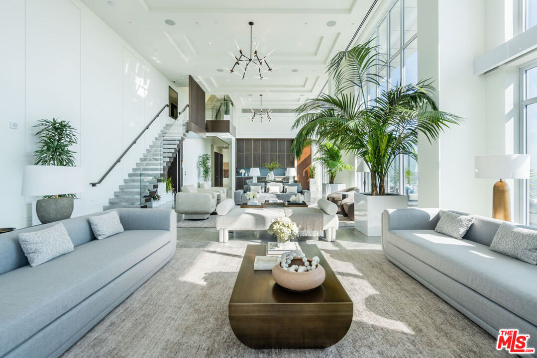 Property photo for 825 S Hill St, #Penthouse, Los Angeles, CA