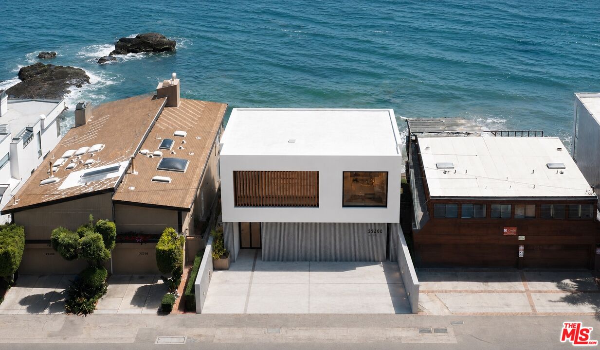 Property photo for 25260 Malibu Rd, Malibu, CA