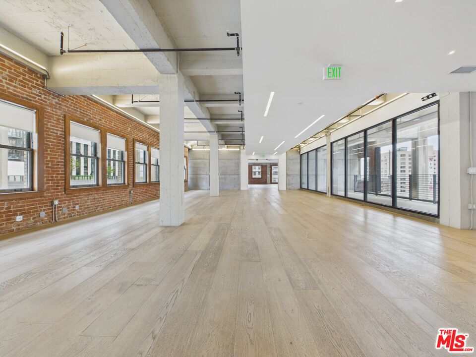 Property photo for 808 S Broadway St, #7th Floor, Los Angeles, CA