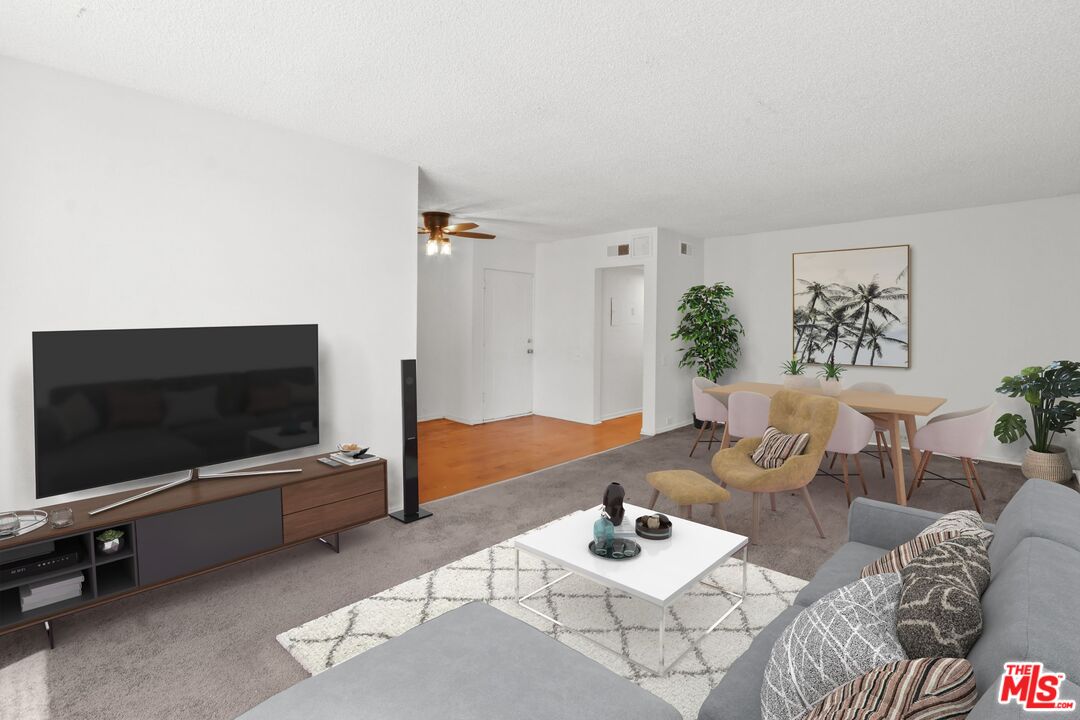 Property photo for 500 Evergreen St, #306, Inglewood, CA