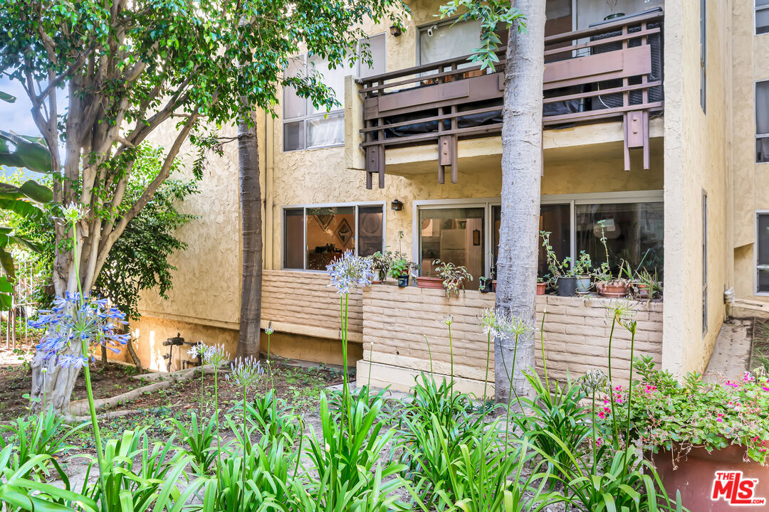 Property photo for 5600 Kensington Way, #3, Culver City, CA
