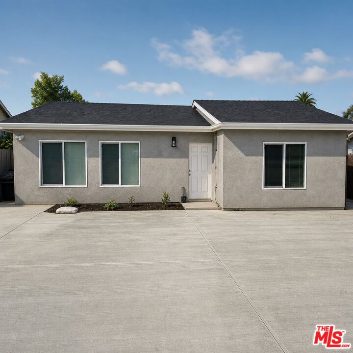 Property photo for 4049 Halldale Ave, Los Angeles, CA