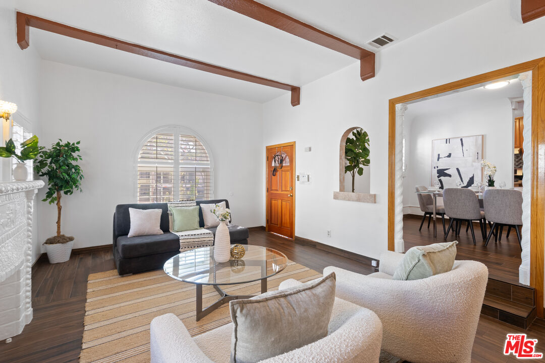 Property photo for 5359 Saturn St, Los Angeles, CA