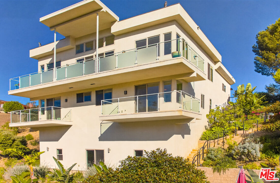 Property photo for 5787 Calpine Dr, Malibu, CA
