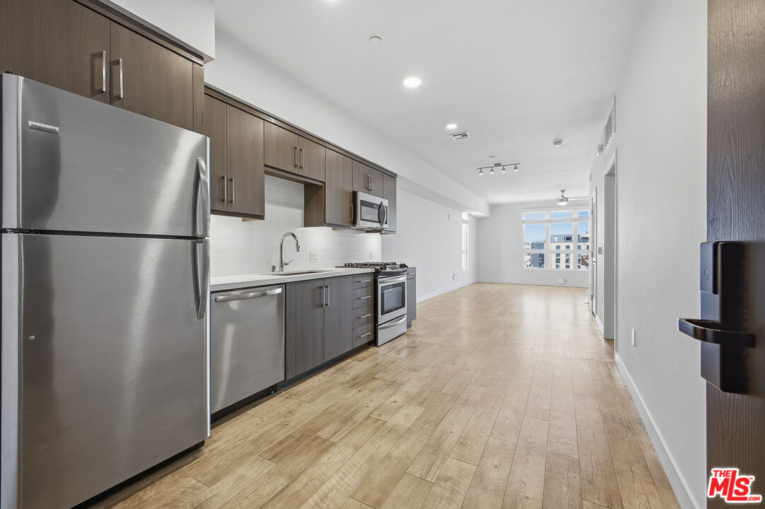 Property photo for 10601 Washington Blvd, #615, Los Angeles, CA