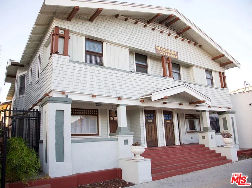 Property photo for 1431 W 24th St, Los Angeles, CA