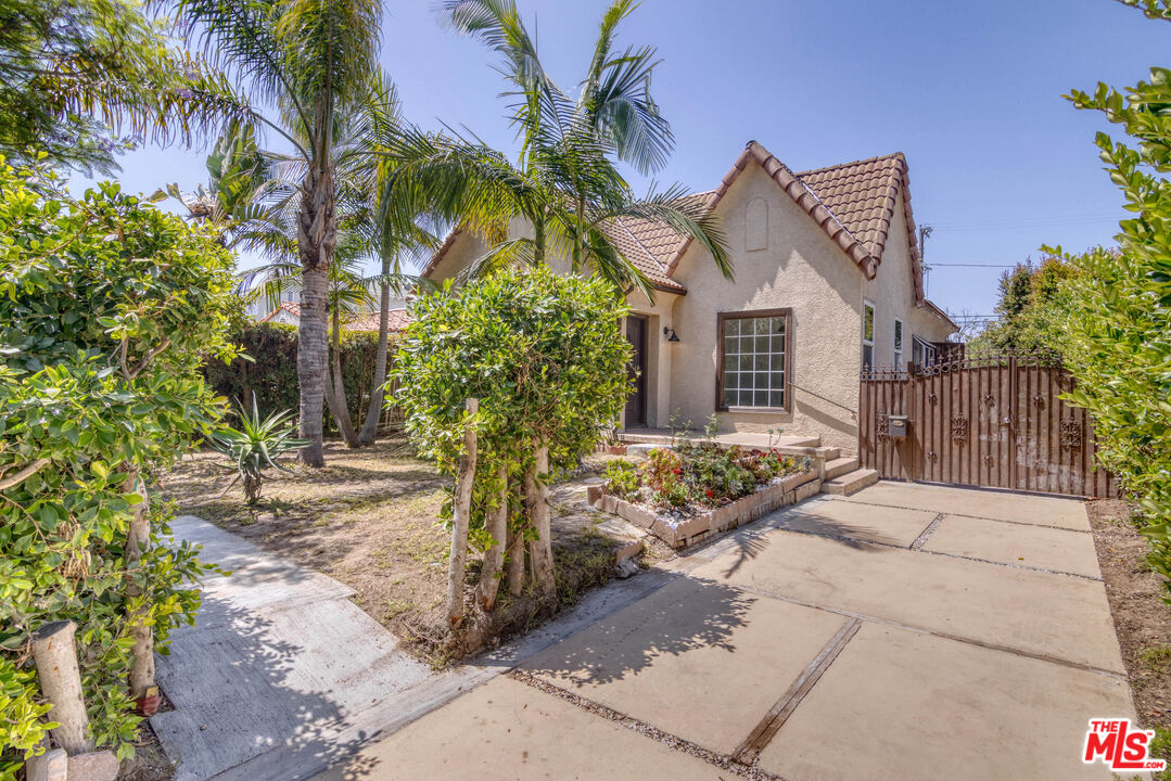 Property photo for 2127 Malcolm Ave, Los Angeles, CA