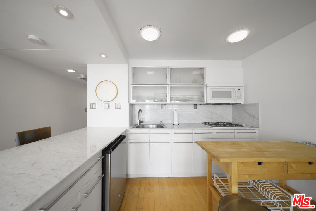 Property photo for 800 W 1st St, #2104, Los Angeles, CA