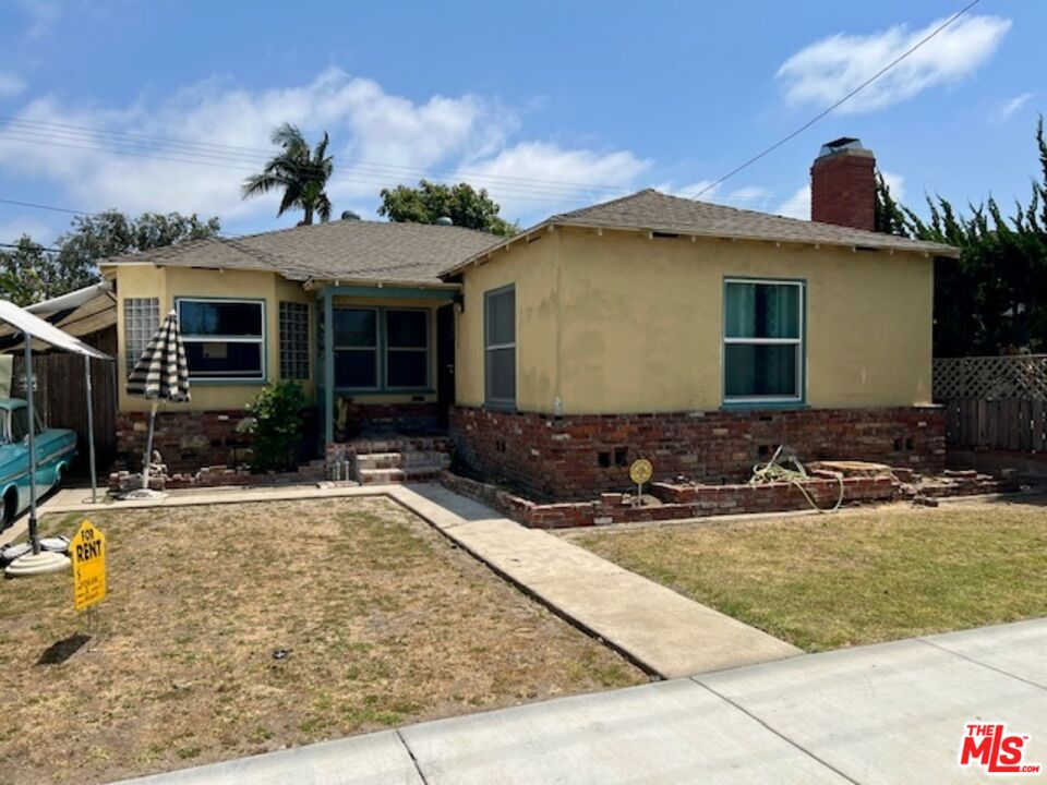 Property photo for 11036 Culver Blvd, Culver City, CA