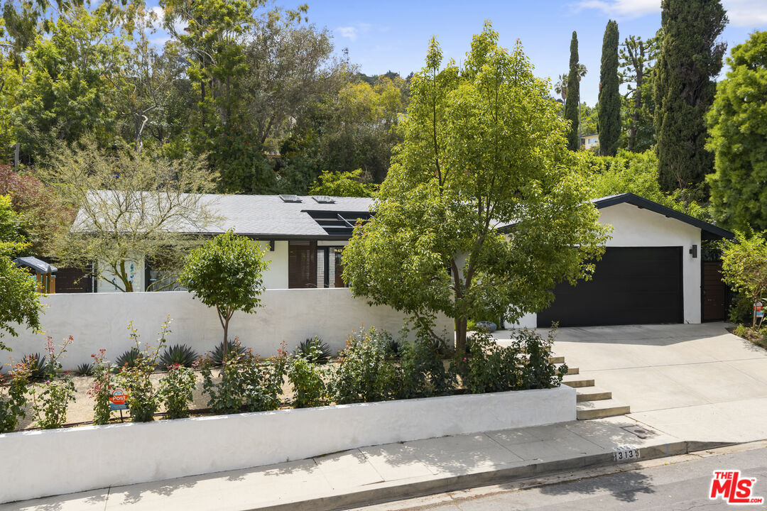 Property photo for 3135 Nichols Canyon Rd, Los Angeles, CA