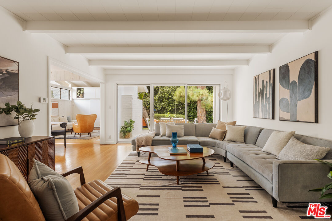 Property photo for 10749 Molony Rd, Culver City, CA