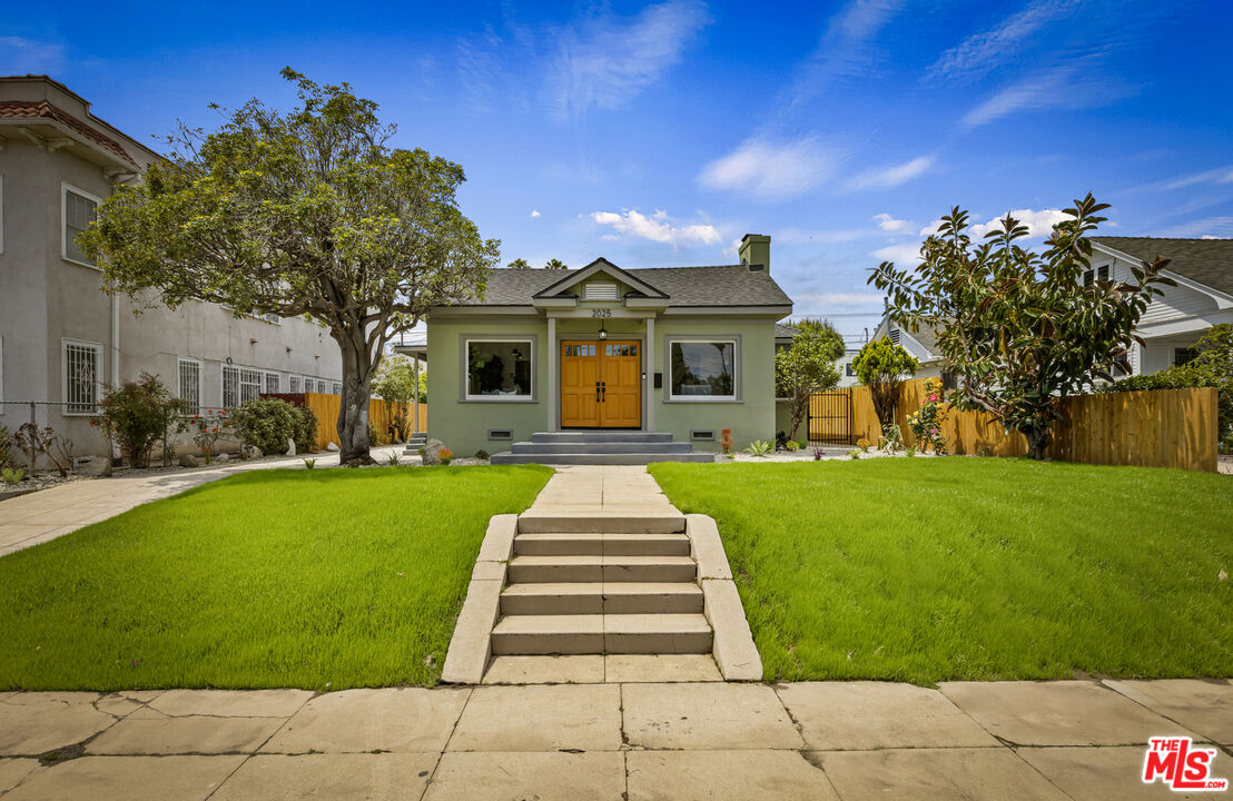 Property photo for 2025 West Blvd, Los Angeles, CA