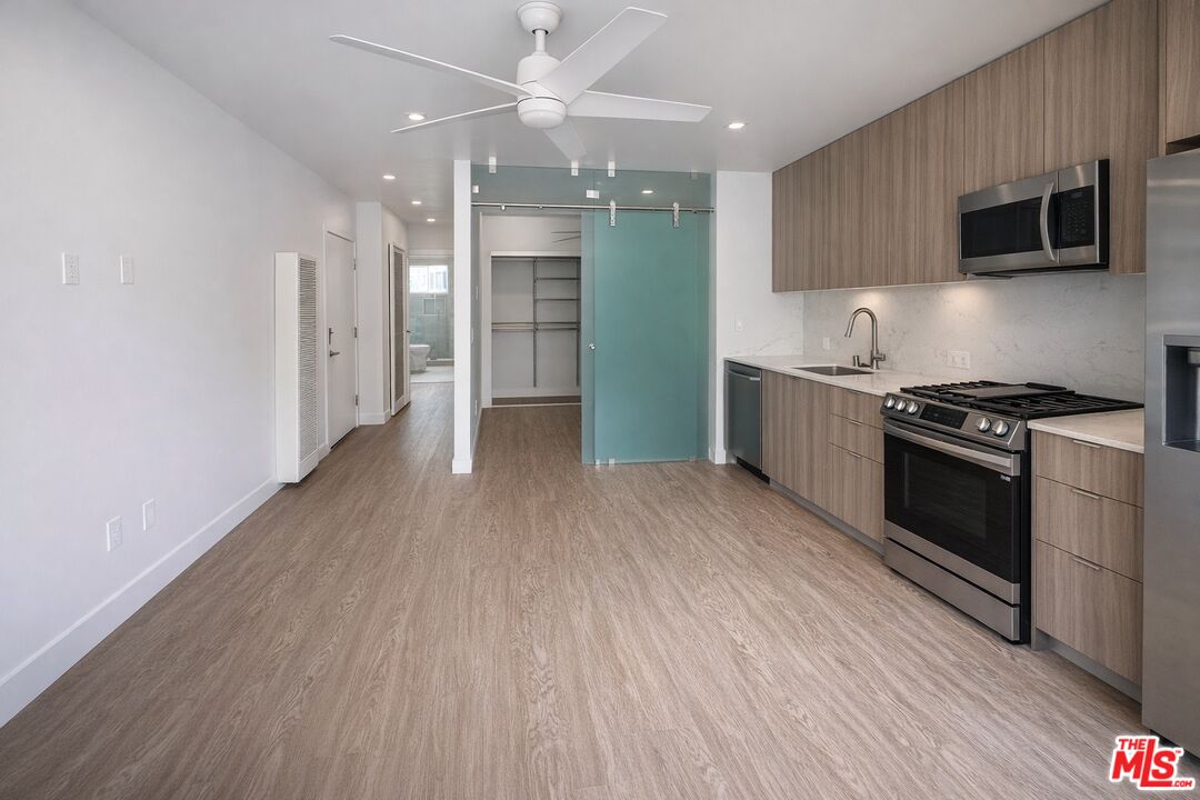 Property photo for 1433 Euclid St, #5, Santa Monica, CA