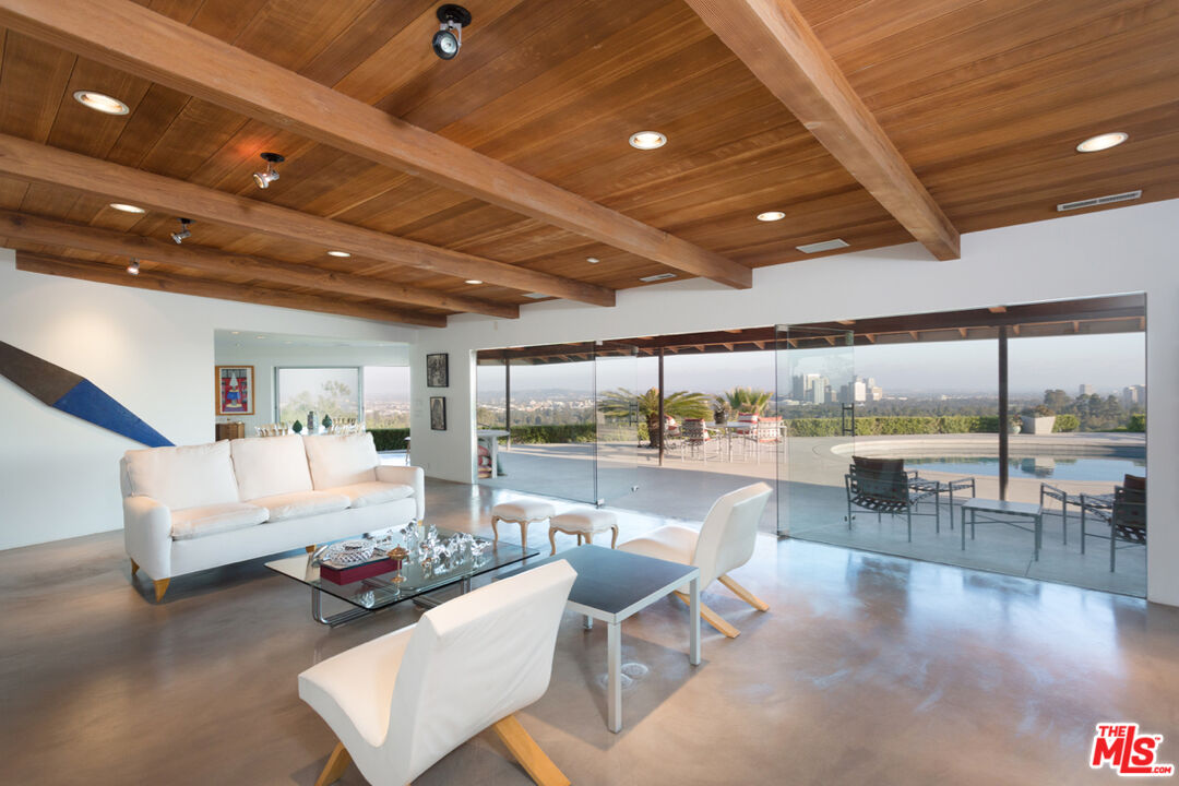 Property photo for 1230 Shadow Hill Way, Beverly Hills, CA