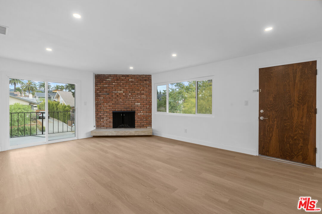 Property photo for 4442 Kingswell Ave, #3, Los Angeles, CA