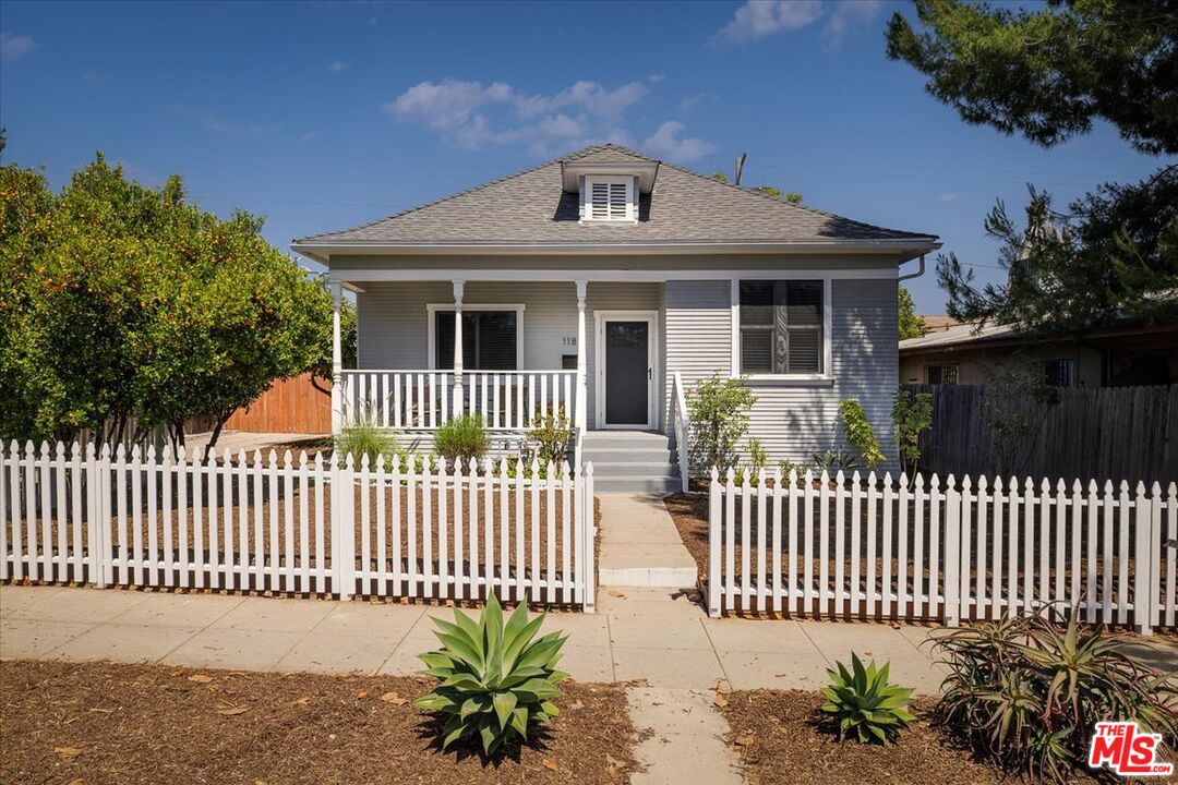 Property photo for 1180 N Hoover St, Los Angeles, CA